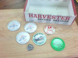 lot 235 image: Vintage Button Collection (Bozo) and Harvester Record Breaker Cigar Box