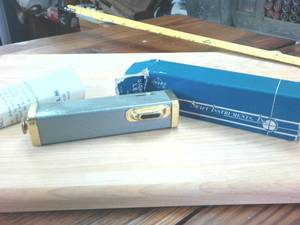 lot 298 image: Swift Instruments Sighting Level