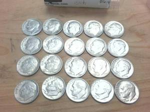 lot 320 image: Tube of 20 silver dimes � Pre-1965 silver Roosevelt dime collection � 2 dollars face value