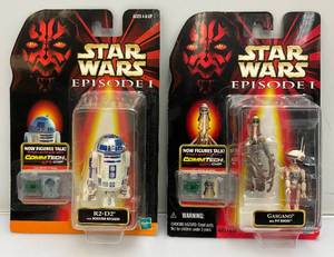 lot 34 image: 1998 STAR WARS Episode 1 Action Figures With CommTech Chips (New Old Stock)