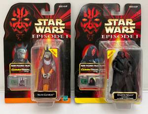lot 38 image: 1999 STAR WARS Episode 1 Action Figures With CommTech Chips (New Old Stock)