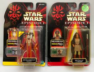 lot 40 image: 1999 STAR WARS Episode 1 Action Figures With CommTech Chips (New Old Stock)