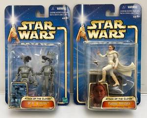 lot 41 image: 2002 STAR WARS Attack Of The Clones Ep2 Gold Series Action Figures (New Old Stock)