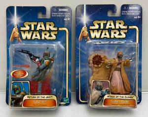 lot 46 image: 2002 STAR WARS Attack Of The Clones & Return Of The Jedi  Gold Series Action Figures (New Old Stock)