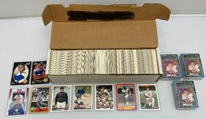 lot 91 image: Misc. Unsorted Sports Cards