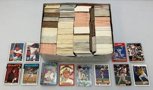 lot 101 image: Misc. Unsorted Baseball Cards
