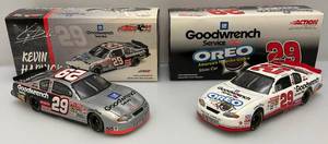 lot 127 image: Vintage Action Brand 124 Scale Die Cast NASCAR Models #29 Kevin Harvick Cars In Original Boxes