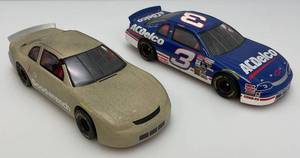 lot 223 image: Misc. Vinage Collectible NASCAR Die Cast 124 Scale Dale Earnhardt Cars