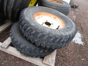 lot 69 image: (2) Implement Wheels & Tires