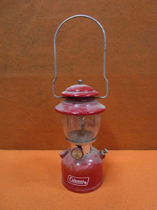 lot 109 image: Coleman Lantern