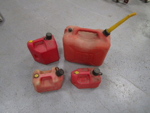 lot 116 image: Gas Jugs