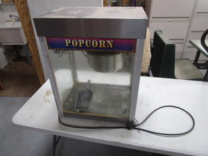lot 128 image: Popcorn Machine