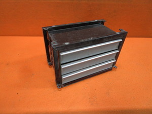 lot 53 image: Small Toolbox 9x16x11