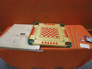 lot 154 image: Vintage Game Table