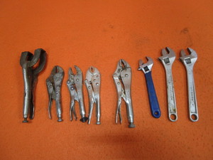 lot 161 image: Vise Grips & Crescent Wrenches