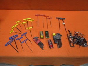 lot 164 image: Misc Allen Wrenches