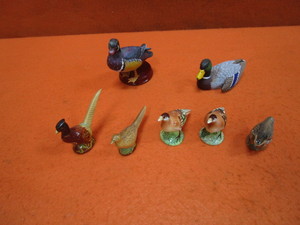 lot 189 image: Figurines & Salt & Pepper Shakers