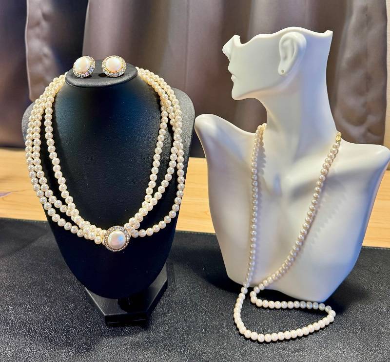 lot 34AC image: Faux Pearl Jewelry Set Triple Strand 16-inch Necklace, 24-inch Single Strand, Earrings