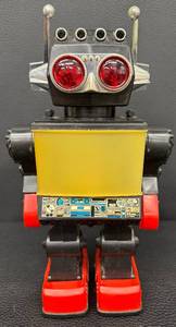 lot 27RO image: 1980s Kamco Saturn TV Giant Battery Operated Robot Toy