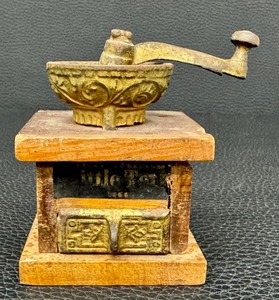 lot 9CA image: Coffee Grinder - Antique Miniature with Hand Crank