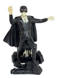lot 32JT image: Aurora Phantom of the Opera Model Kit - 1963