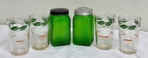 lot 35D image: Pair of Vintage Collectible Forest Green Owens Illinois Ribbed Jars and Set of 4 Vintage Juice Glasses
