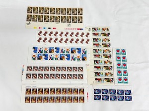 lot 62MO image: US Christmas New Stamps Lot - Assorted 29� Designs on Multiple Sheets