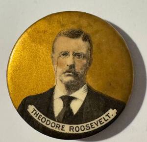 lot 6LB image: Antique Theodore Roosevelt Pin Back Button