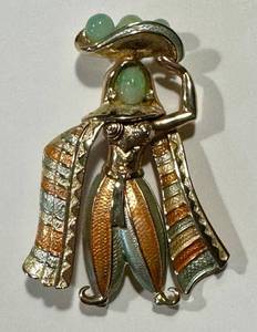 lot 24JT image: Vintage Hattie Carnegie Attributed Vintage Brooch