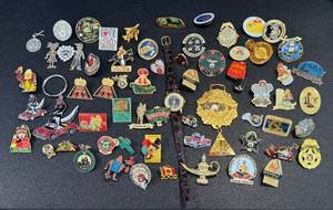 lot 53JT image: Vintage Shriners Memorabilia Collection - Pins, Medals & Watch