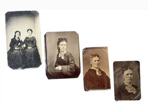 lot 71JA image: Four Antique Photograph Portraits
