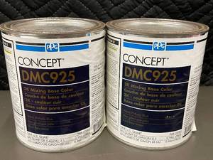 lot 49 image: MIL 5 - PPG Concept DMC925 2K Mixing Base Color - Weak Phthalo Blue (Lot of 2)