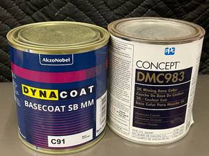 lot 50 image: MIL 2 - AkzoNobel DynaCoat Basecoat SB MM C91 - Concept DMC983 2K Mixing Base Color (Lot of 2)