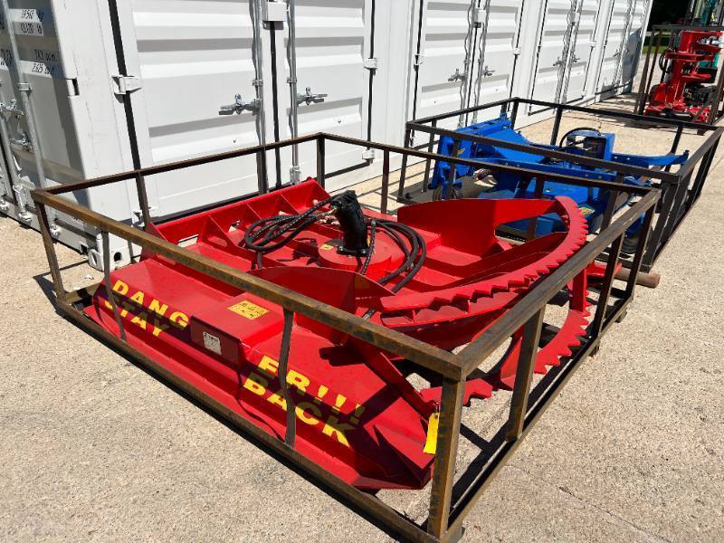 lot 4701 image: TOPCAT Heavy Duty Skid Steer Brush Cutter (HDRC)