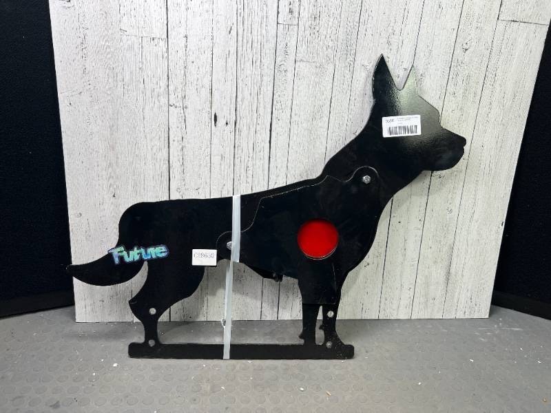 lot 9002 image: FUTURE DogCoyote Shaped Shooting Target (FT-ST550G)