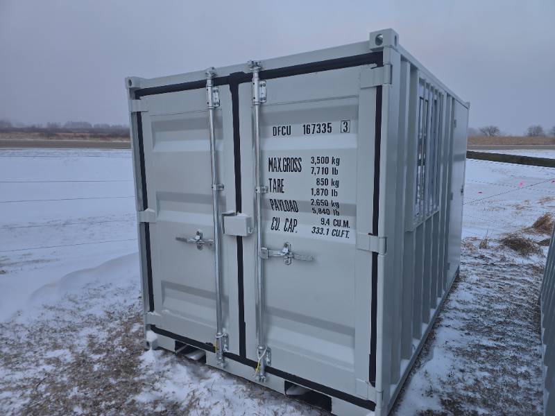 lot 464 image: 10 Foot Container Cabin w Side Door & Window (IRGC40)