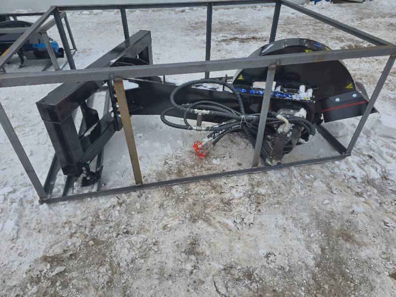 lot 4154 image: TOPCAT Skid Steer Stump Grinder (ECSSSTG200)