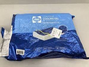 lot 189 image: Sealy Contour Cooling Gel Memory Foam Pillow