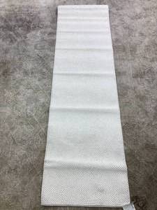 lot 121 image: Off the Loom Runner Rug (2 ft x 7 ft)