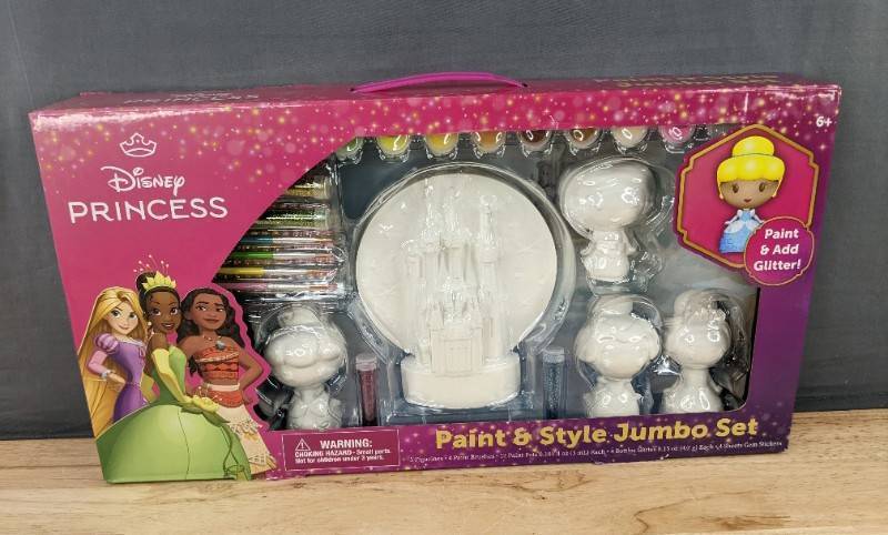 lot 52L image: Disney Princess Paint & Style Jumbo Set, Arts and Crafts Kit - Brand New