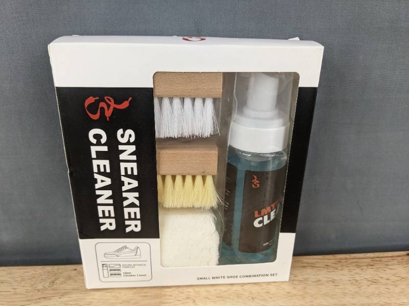 lot 54D image: Sneaker Shoe Cleaner Set - Brand New