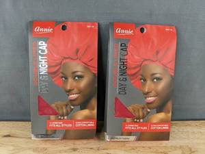 lot 216 image: Annie Day & Night Cap Double Lined X-Jumbo Size Red - Brand New