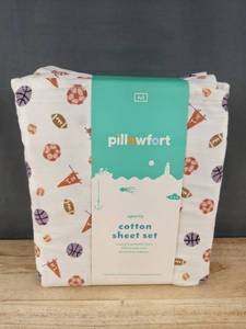 lot 340 image: Pillowfort Sports Cotton Sheet Set 81x96 Flat, 54x75 Fitted, 2 Standard Pillowcases - Brand New