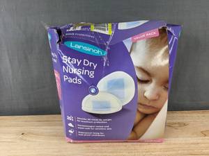 lot 504 image: 200 Lansinoh Stay Dry Nursing Pads - Brand New