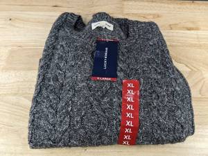 lot 646 image: Lucky Brand Womens Sweater XL, $99.50 Retail - Brand New