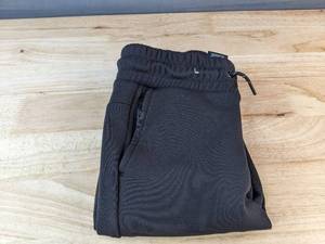 lot 685 image: Members Mark Active Black Jogger, Boys 45 - New