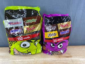 lot 10T image: M&Ms Assorted Chocolates Snickers Twix Milky Way 150 Minis & 55 Fun Size Bags - Brand New