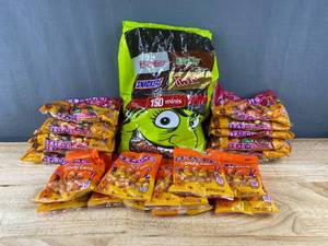 lot 30T image: Brachs Candy Assortment Autumn Mix, Candy Corn and Leaves Mix, 20 Total - Brand New