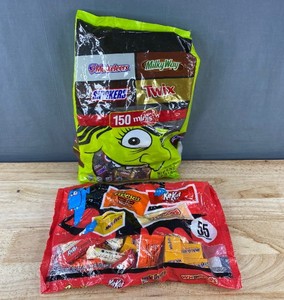lot 58T image: Milky Way, Snickers & Twix 150 Minis & 55 Count Candy Bags - Brand New