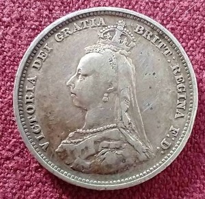 lot 10 image: 1889 British Silver 1 Shilling Coin